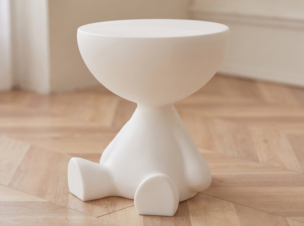 Mila Side Table close detail