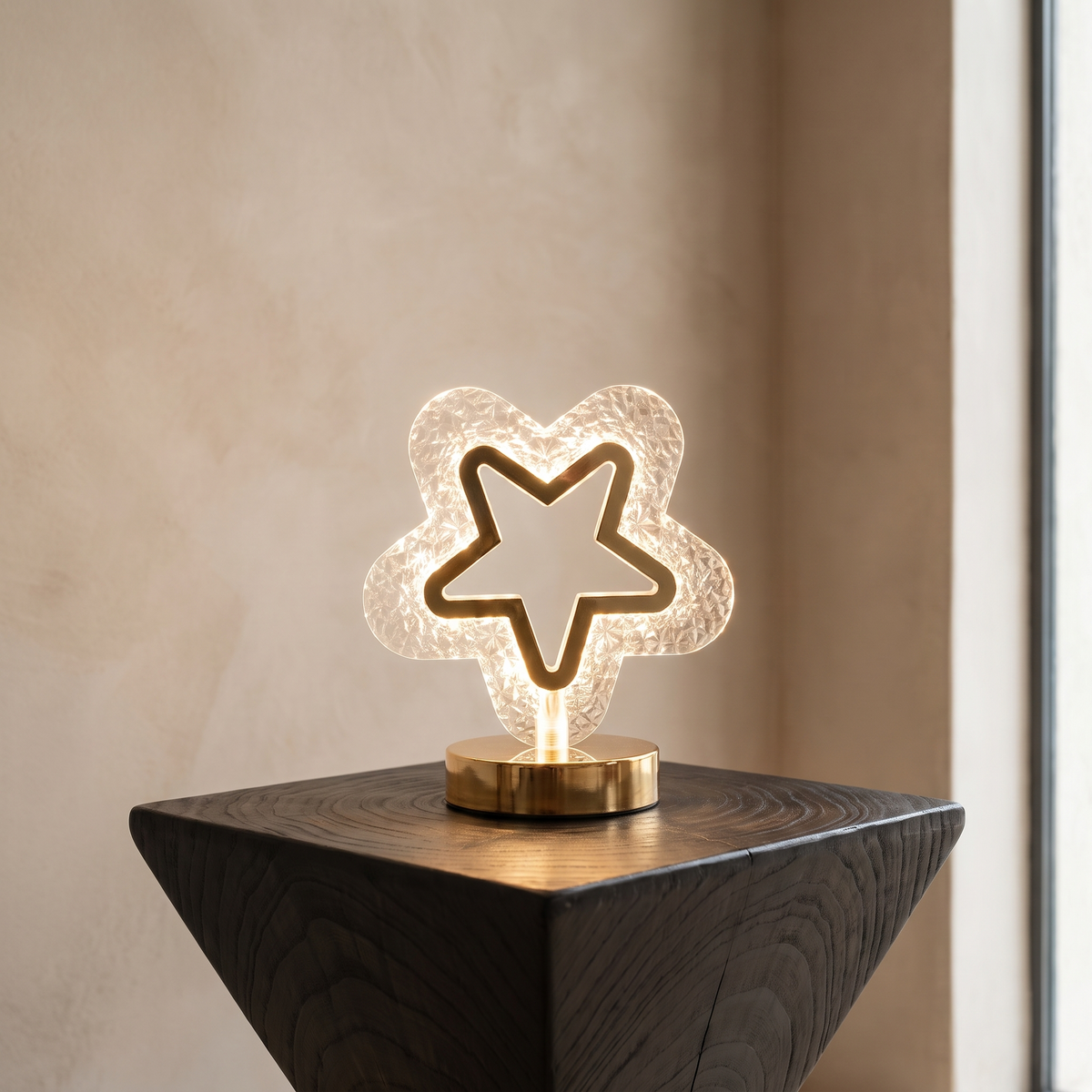 Stellora 3D Crystal LED Night Light in Star