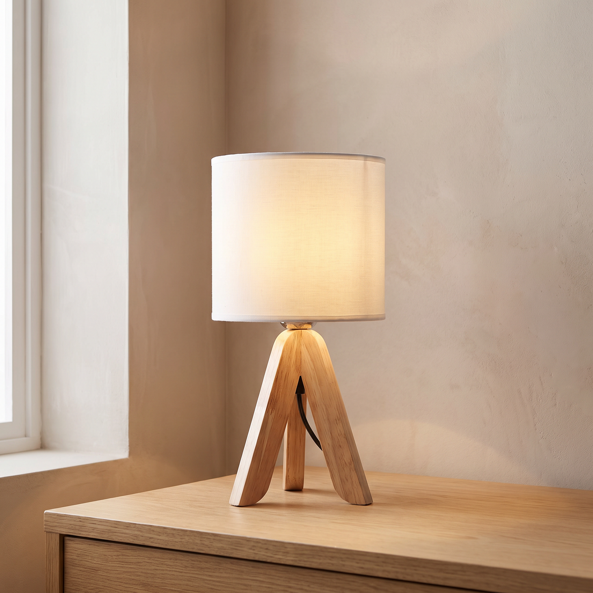 Nordic Wooden Tripod Table Lamp in White