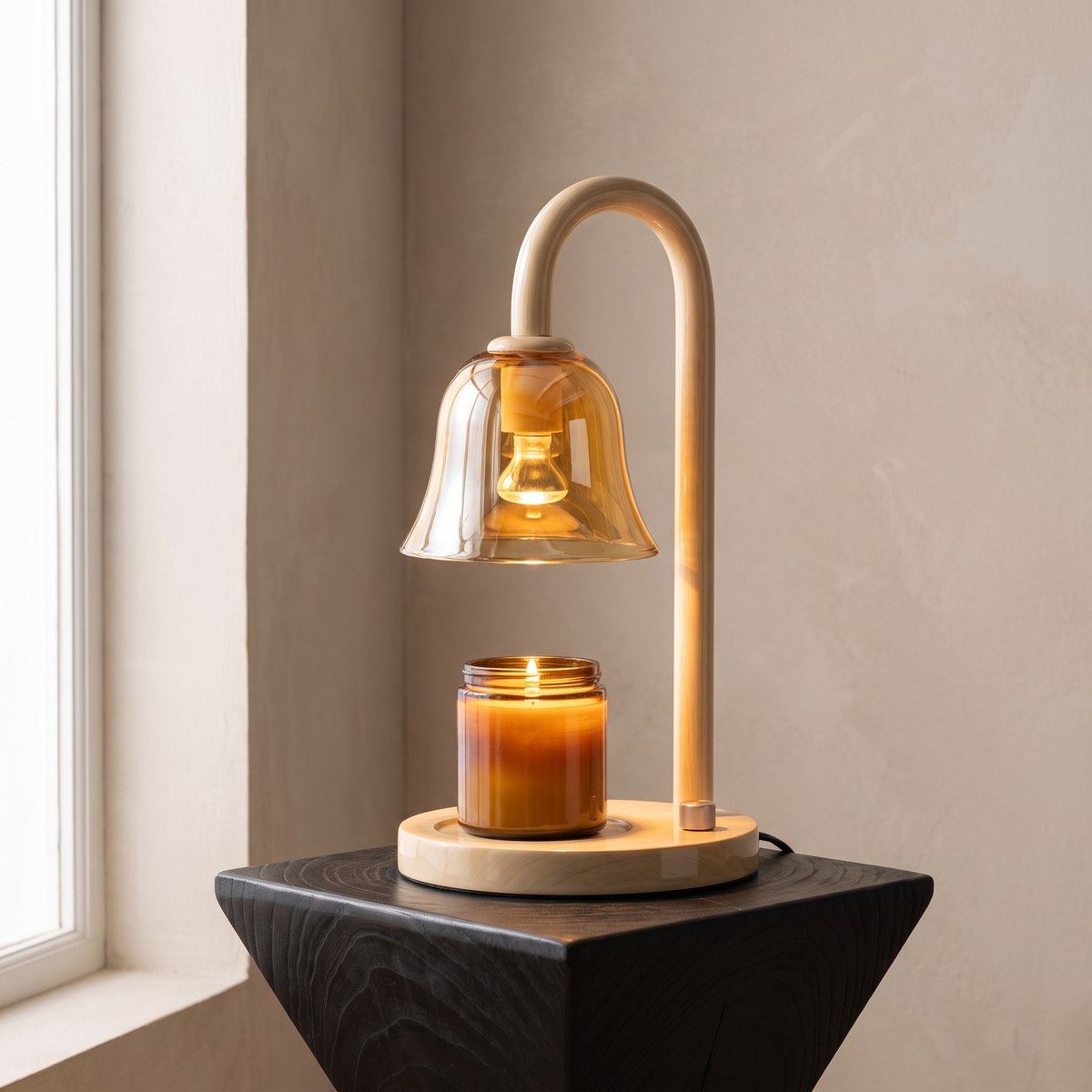 Candle Warmer Lamp in Glossy Natural Wood