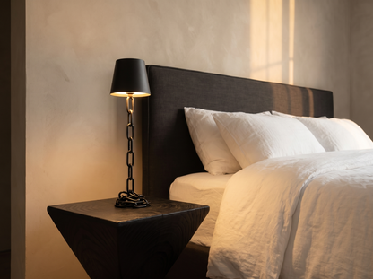Modern Chain-Link Table Lamp: Three Whites At A Touch