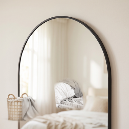 Close up of the arched top and slim black frame